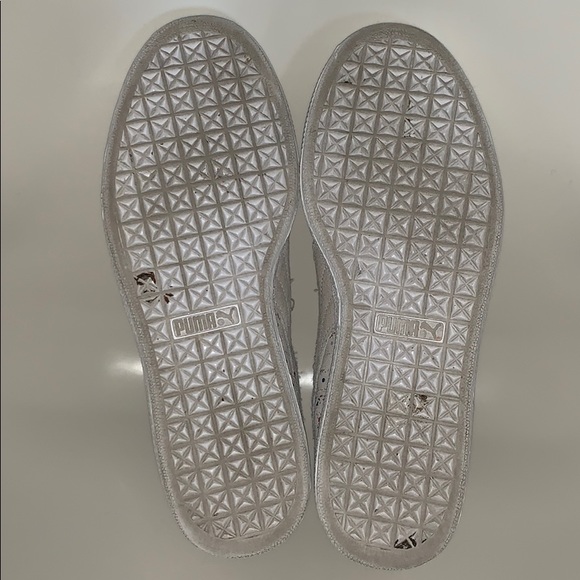 Rare Paint Splatter Puma Suede! Hardly worn - Picture 2 of 5